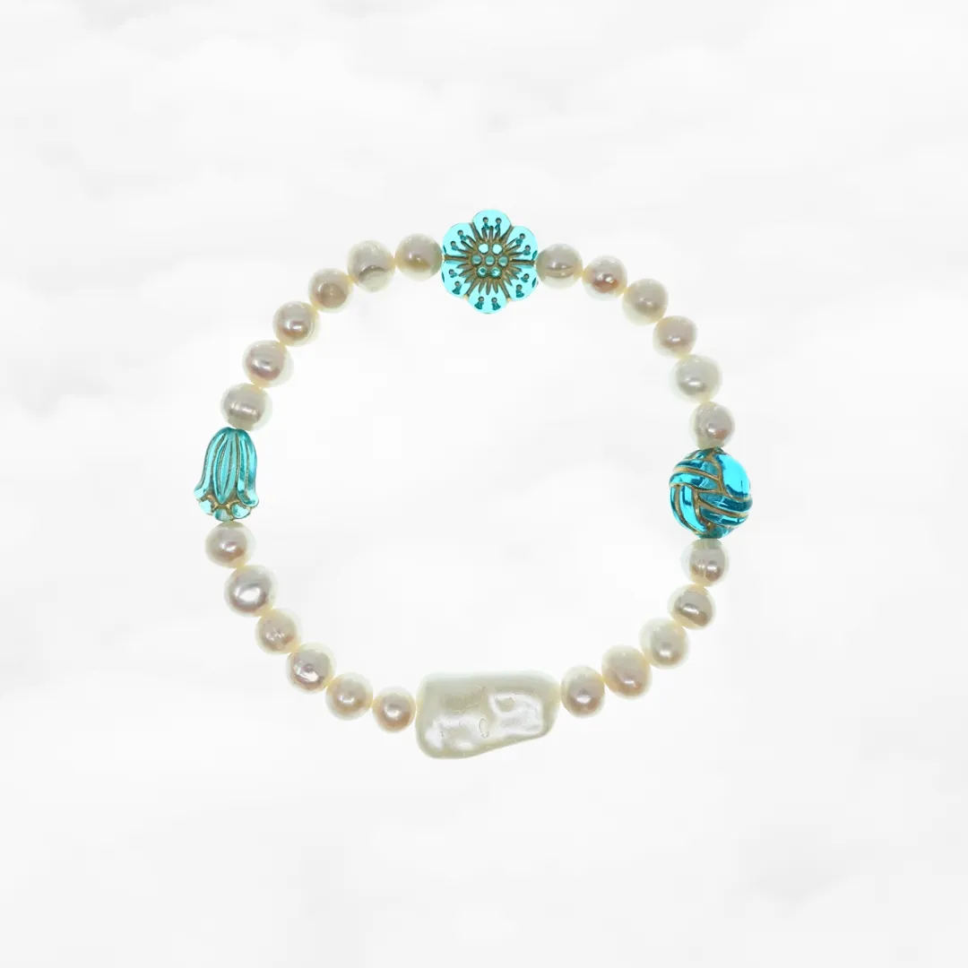 Atlantis Beaded Pearl Bracelet