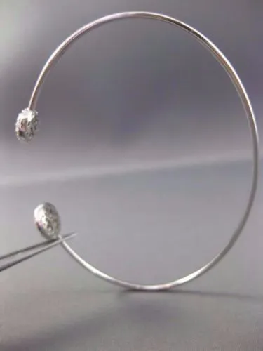 ESTATE .50CT DIAMOND 14KT WHITE GOLD 3D CIRCULAR FILIGREE LOVE BANGLE BRACELET