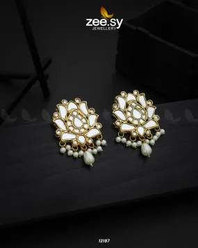 Kanwal Earrings