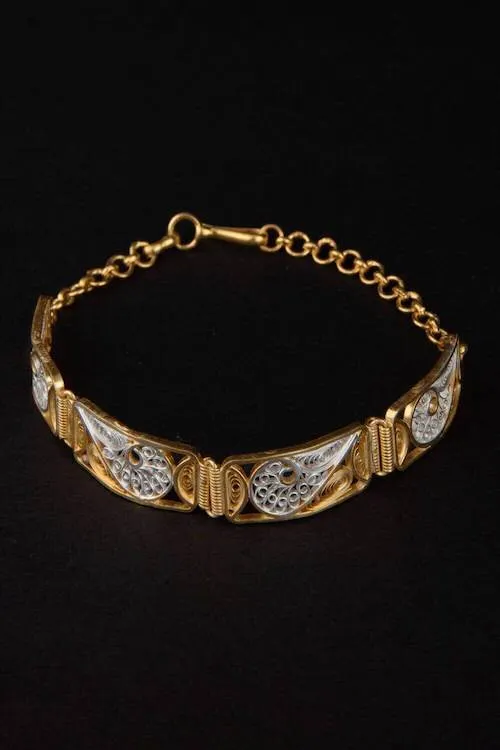 Silver Linings "Dual Tone Paisley"  Silver Filigree Bracelet